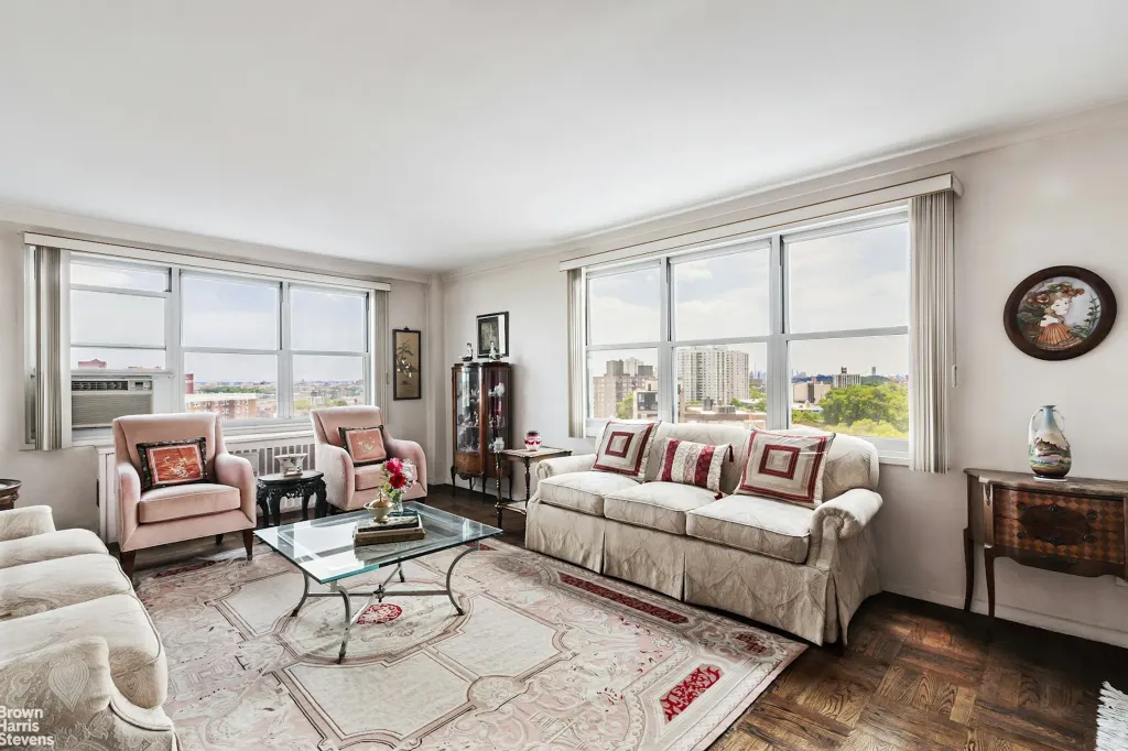 Property photo 3 of 18 <Alttext/>