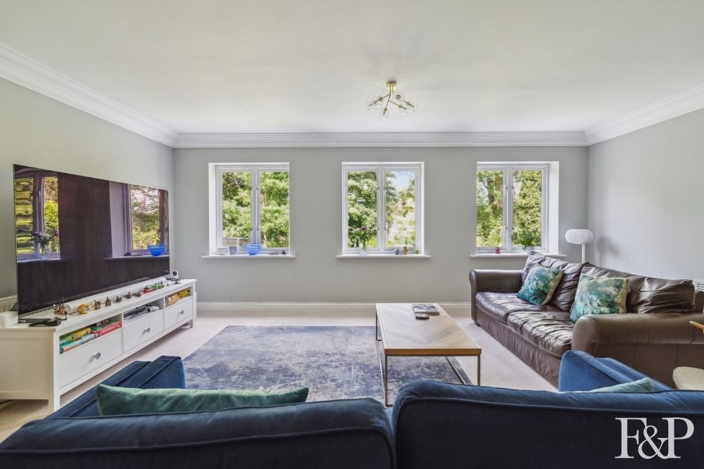 Property photo 3 of 33 4210688