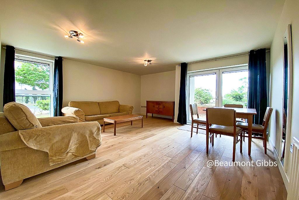 Property photo 2 of 11 5232033