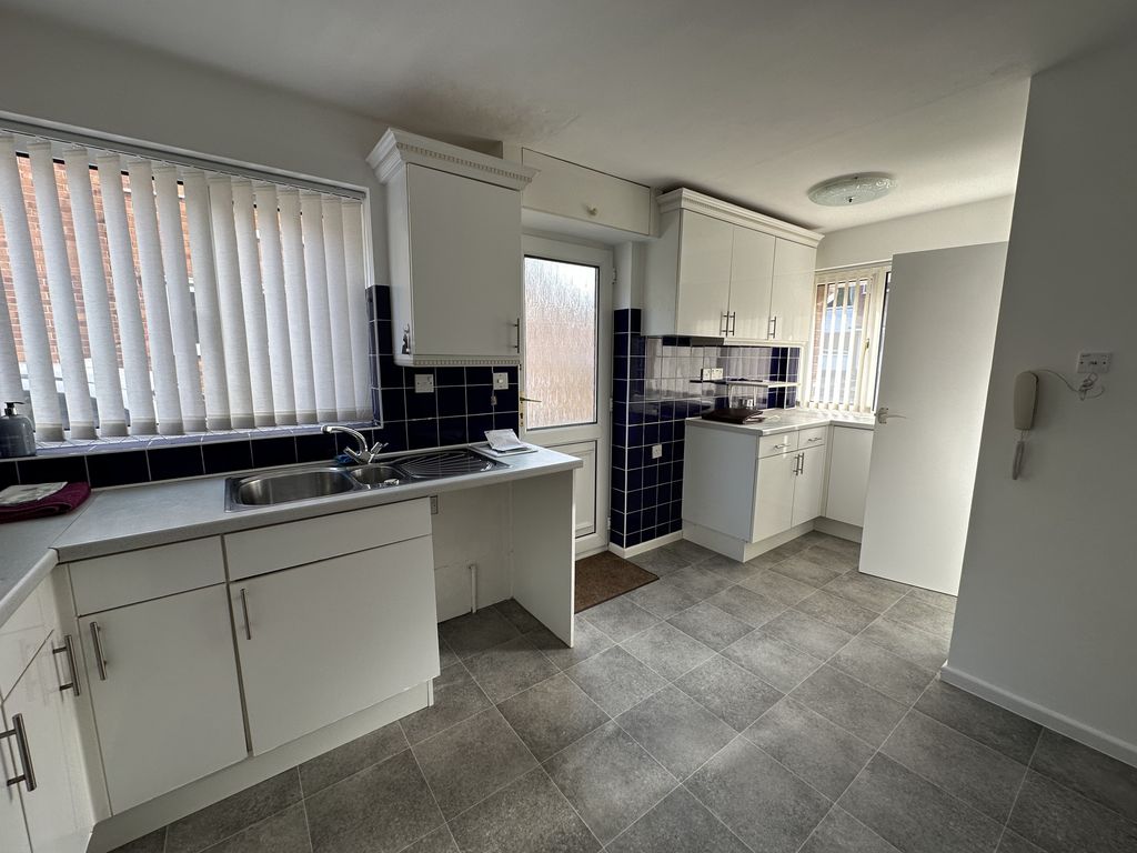 Property photo 2 of 15 Photo 02