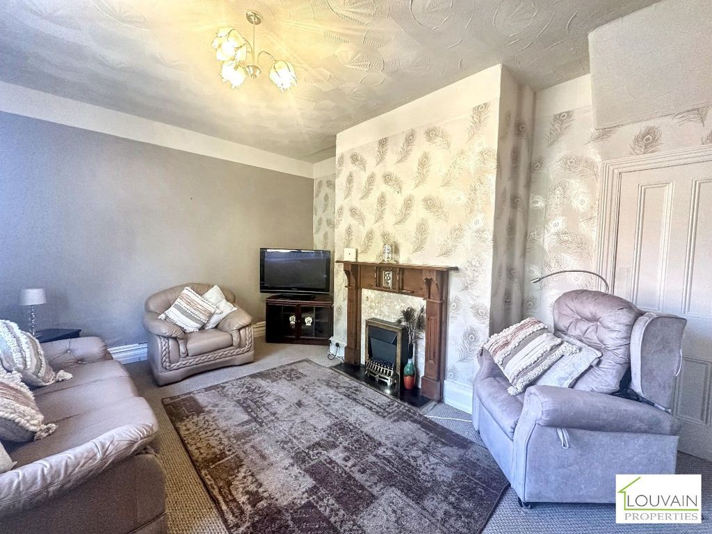 Property photo 2 of 58