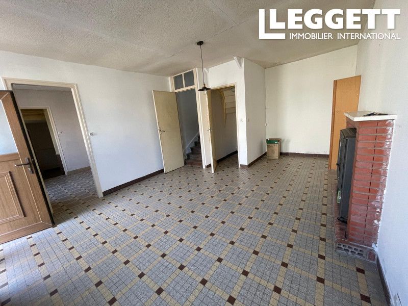 Property photo 3 of 10