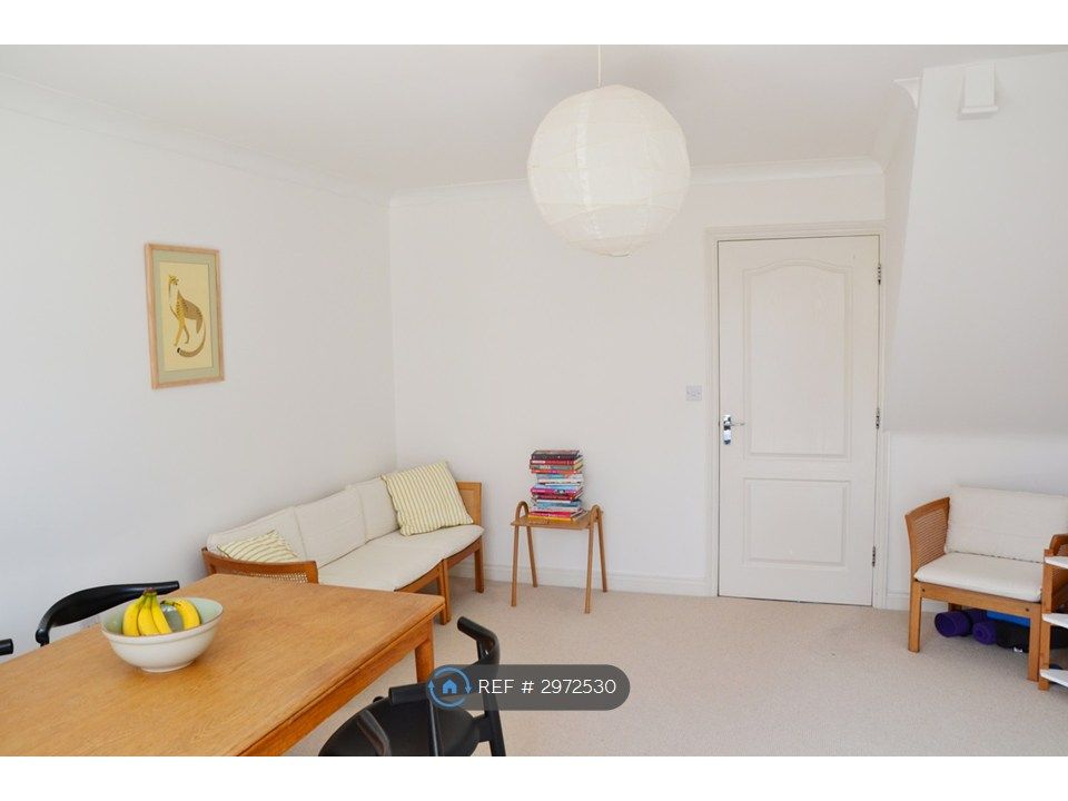 Property photo 2 of 13 Living Room / Diner