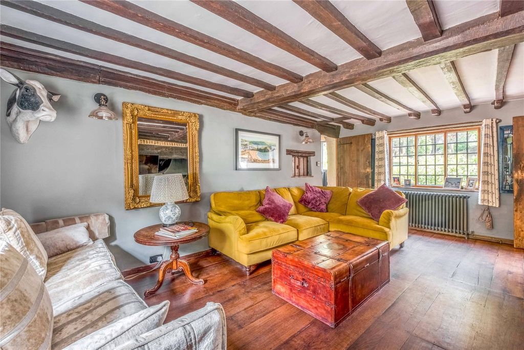 Property photo 3 of 23 Drawing Room