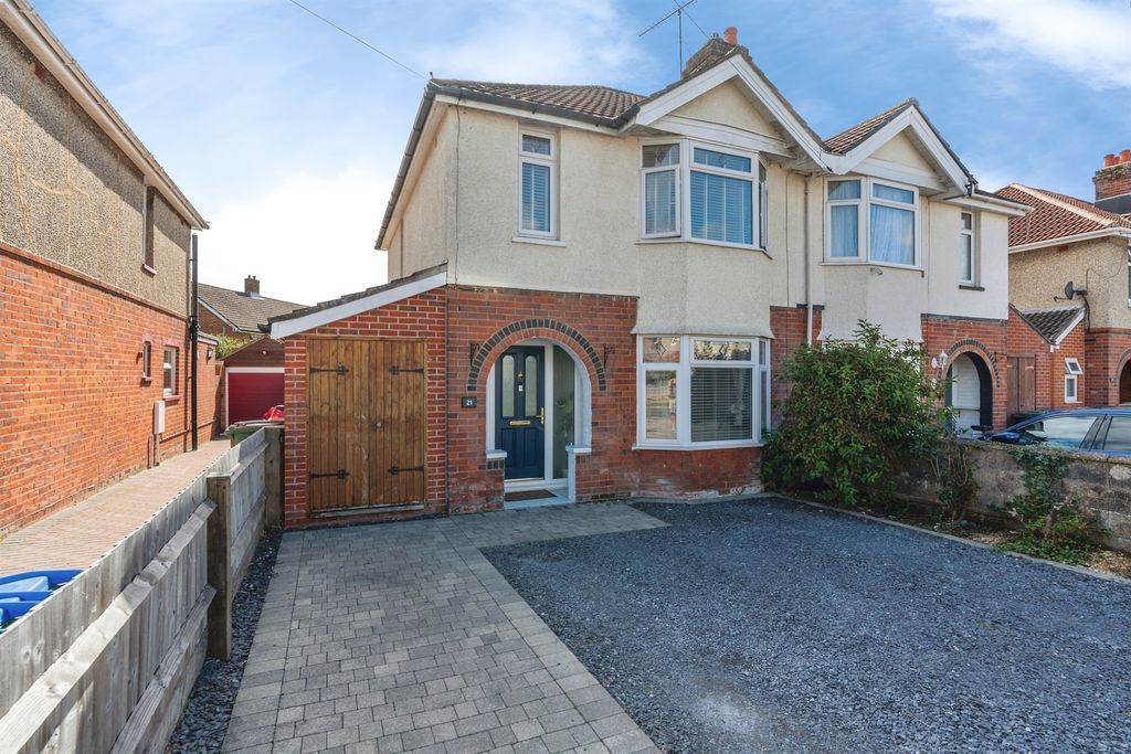 Property photo 1 of 19