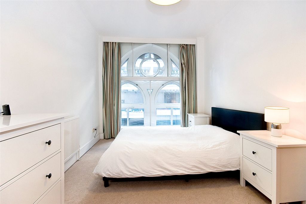 Property photo 3 of 11 Picture No. 04