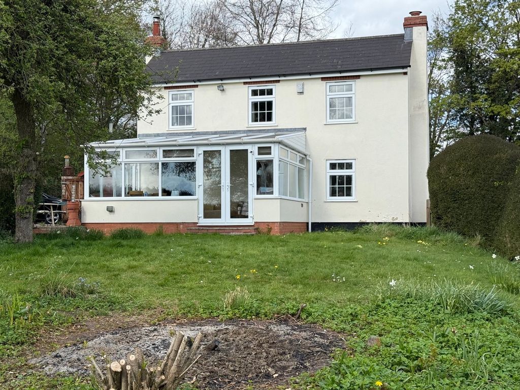 Property photo 1 of 35