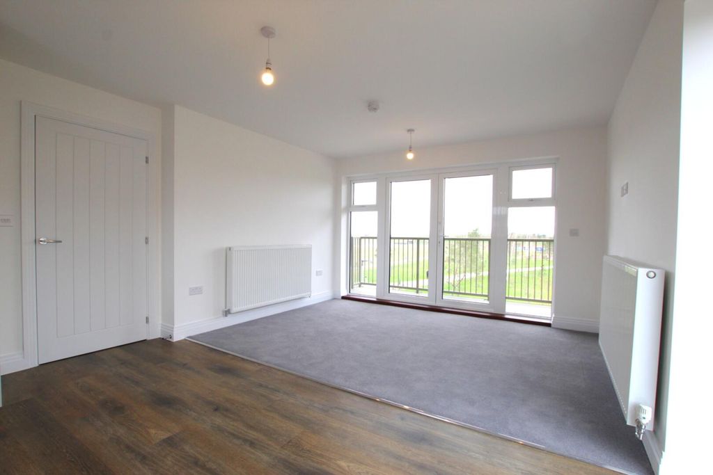 Property photo 3 of 11 Living Room.Jpg