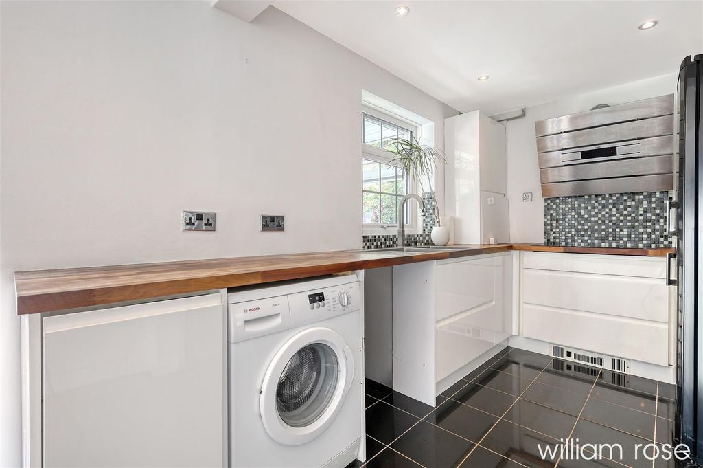 Property photo 3 of 15 Img_1281_2 Copy 2.Jpg