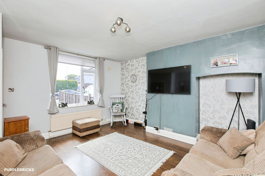 Property photo 3 of 29