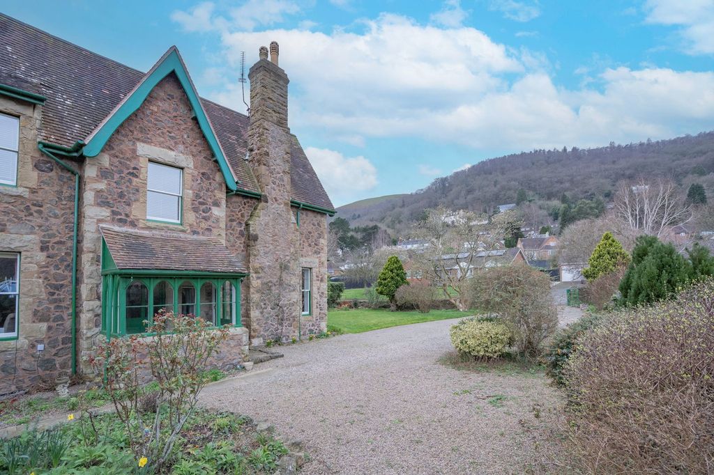 Additional image 25 of 4 bed semi-detached house for saleWoodfarm Road, Malvern WR14
