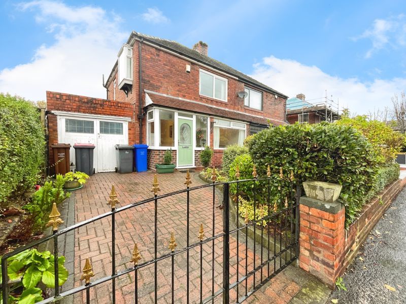 Property photo 1 of 25 External