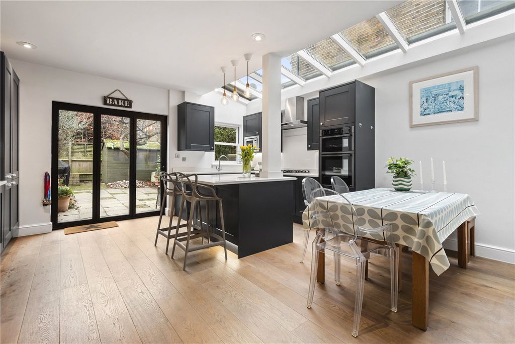 Property photo 1 of 15 Kitchen