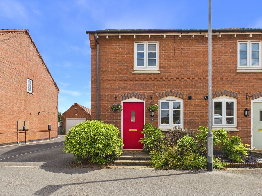 Property photo 1 of 17