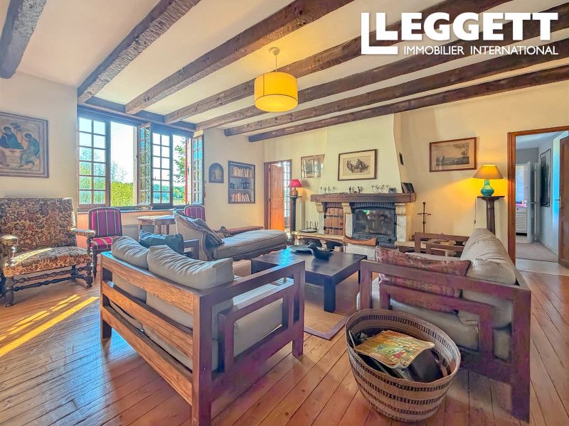 Property photo 3 of 10