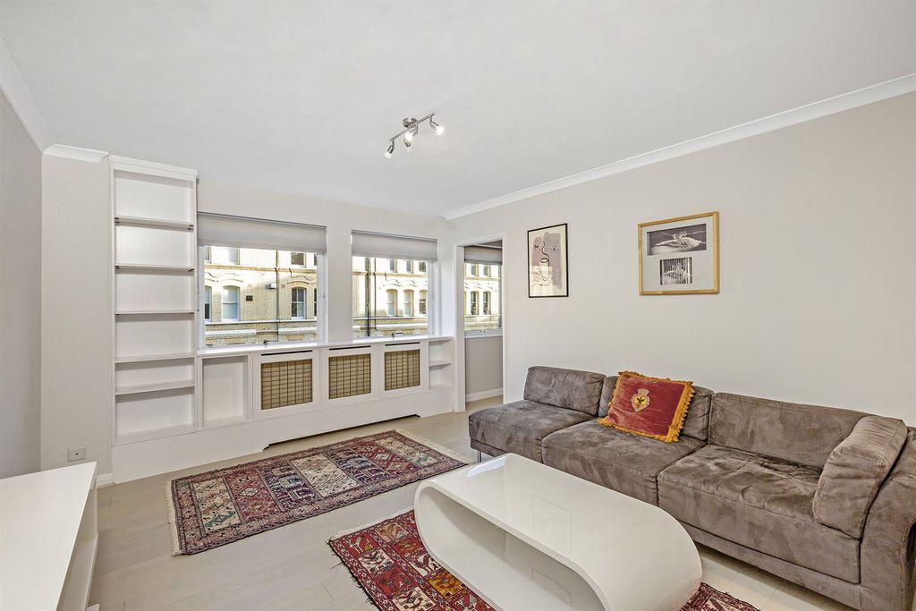 Property photo 1 of 9 (Main)
