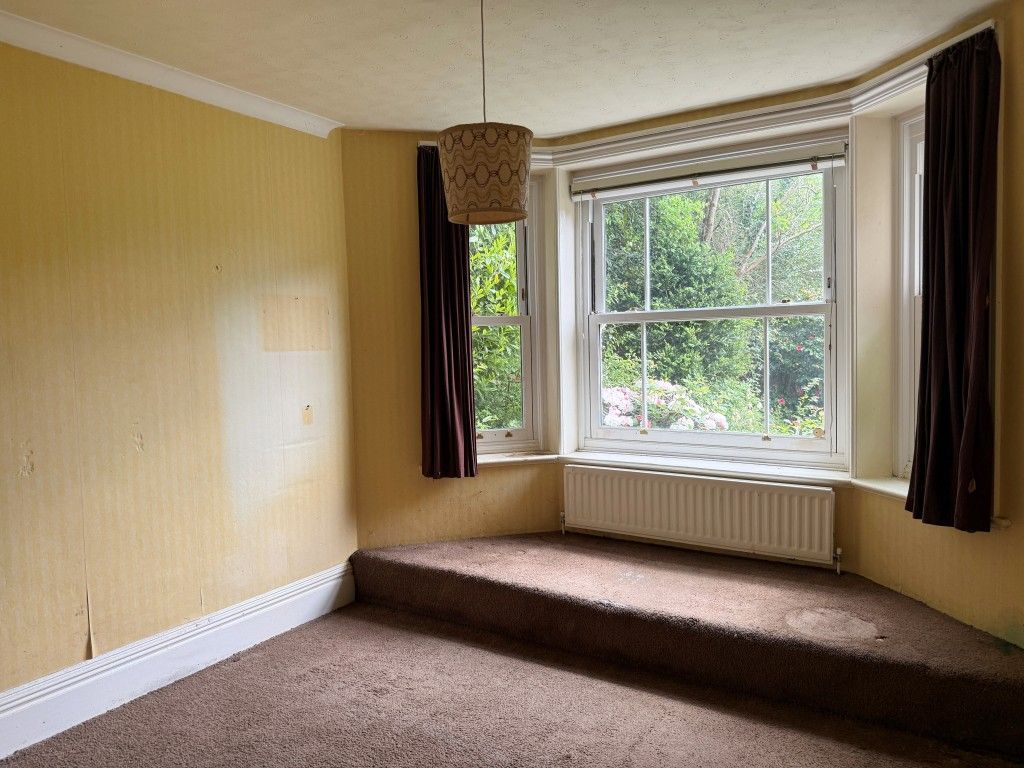 Property photo 2 of 11 Rear Ground Floor Living Room With Window Overlooking Garden