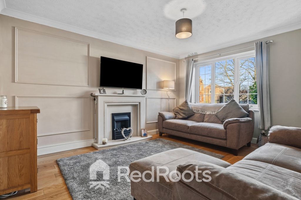 Property photo 3 of 23 4727553