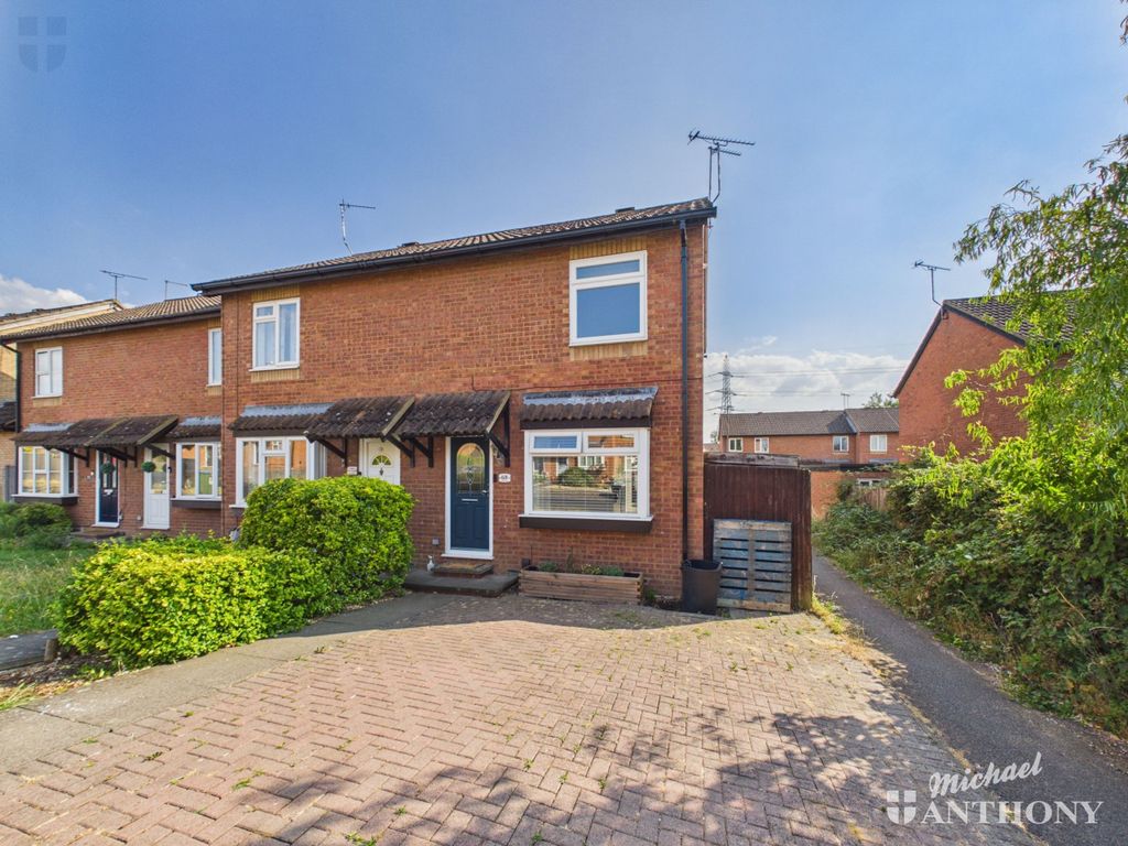 Property photo 1 of 13 Cam03852G0-Pr0730-Still015