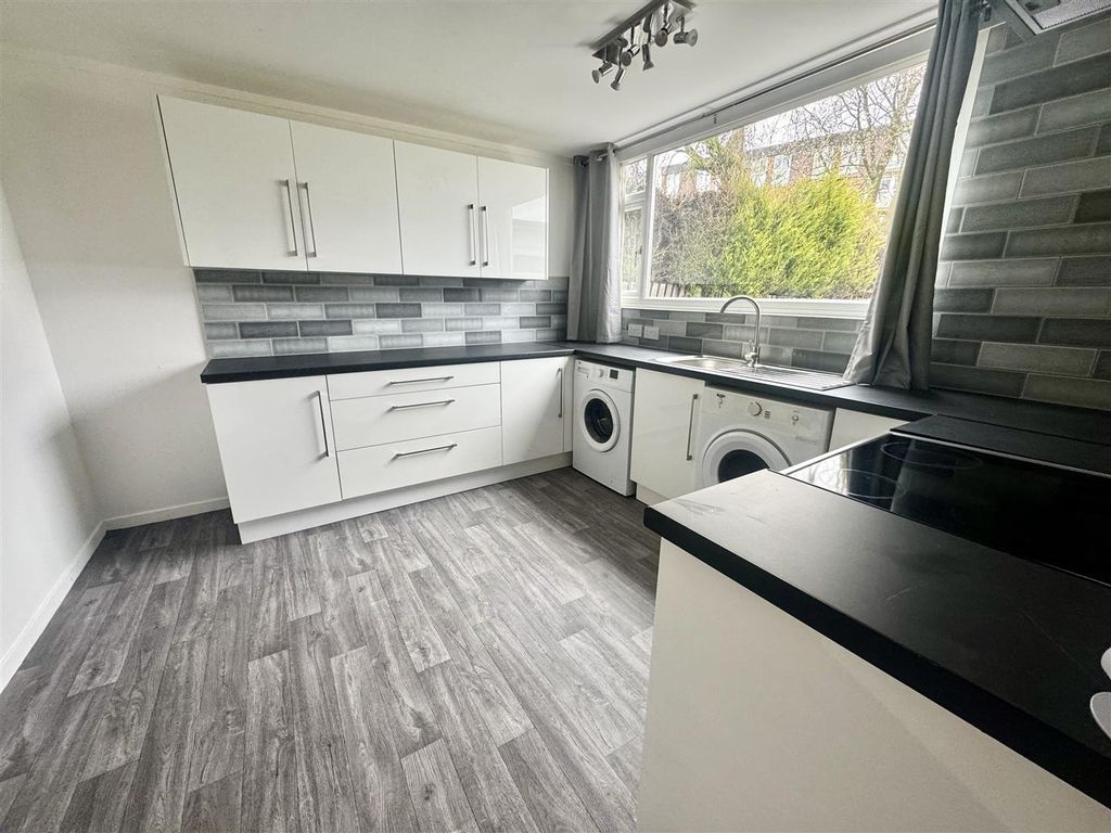 Property photo 1 of 12 Tempimage9F0Esr.Jpg