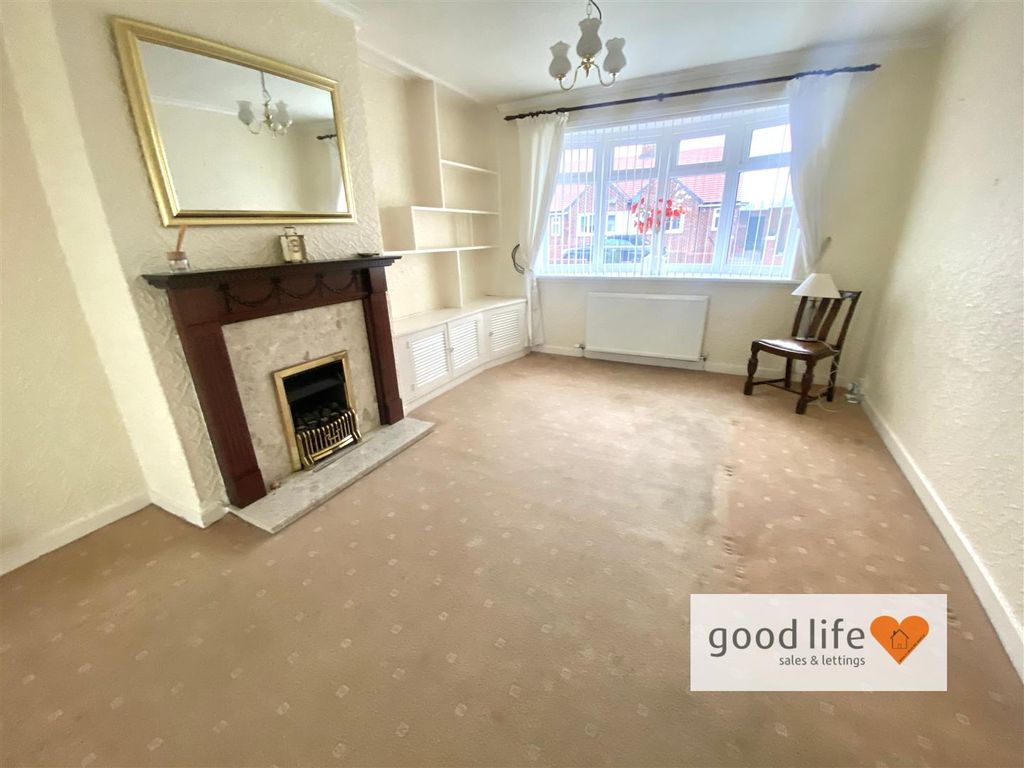 Property photo 2 of 20 20251127_125221437_Ios25Oxfordclose.Jpg