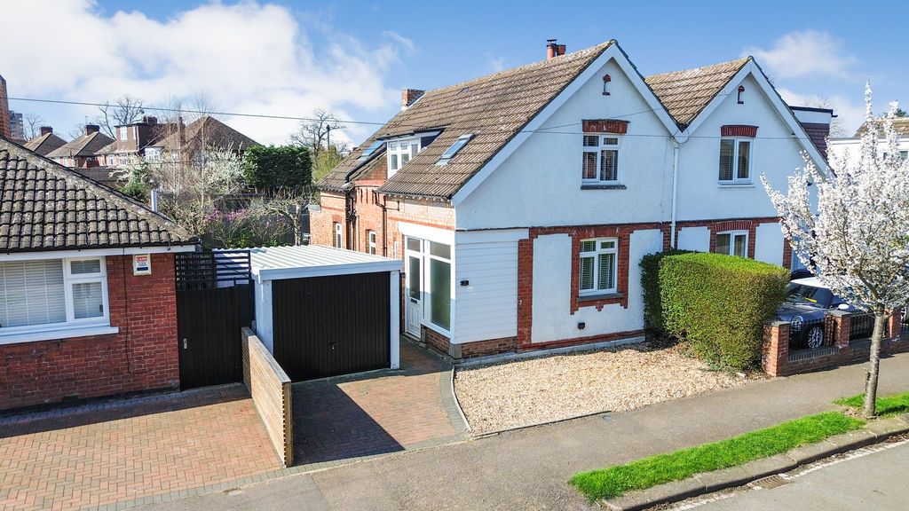 Property photo 1 of 27 Front