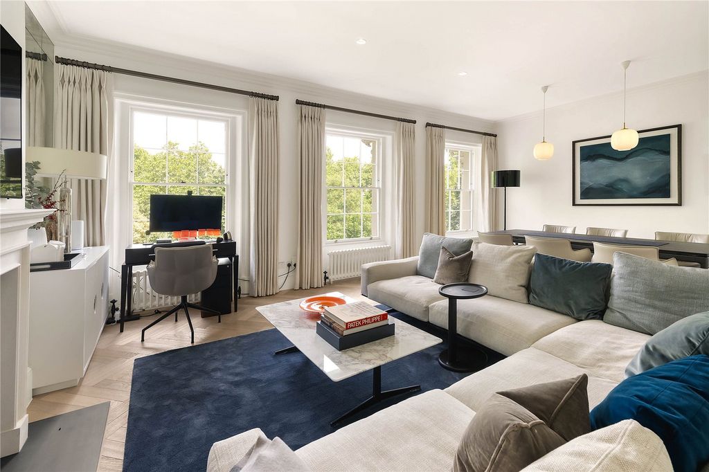 Property photo 1 of 11 Reception Room