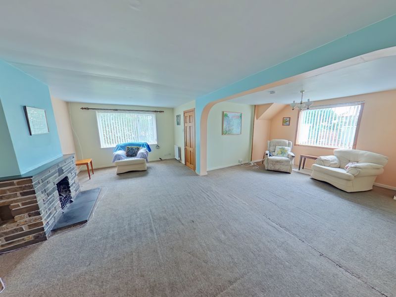 Property photo 3 of 13 Photo 12