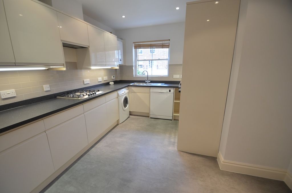 Property photo 3 of 6 New Kitchen