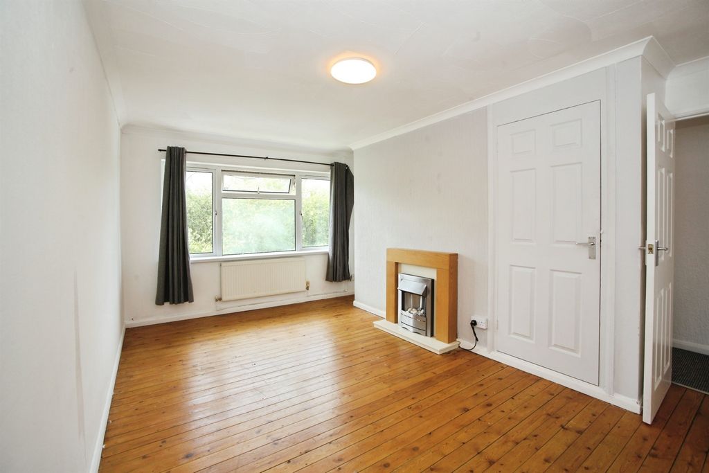 Additional image 8 of 2 bed flat for saleTreharne Flats, Rhydyfelin, Pontypridd CF37