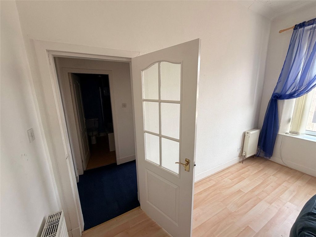 Property photo 2 of 6 Picture No. 04