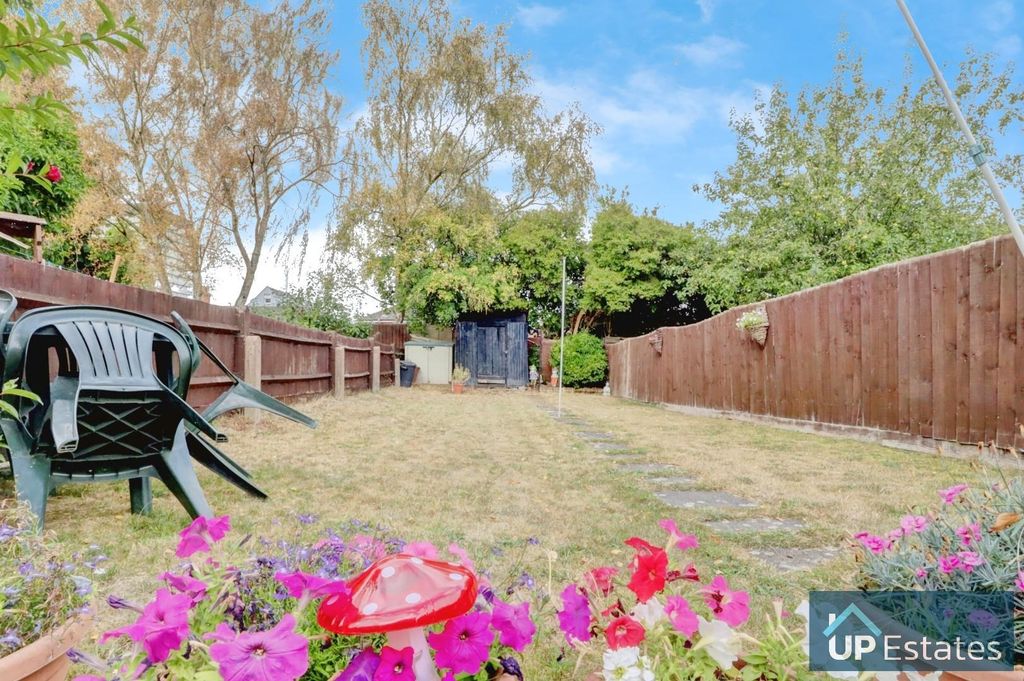 Property photo 2 of 14 Rear Garden