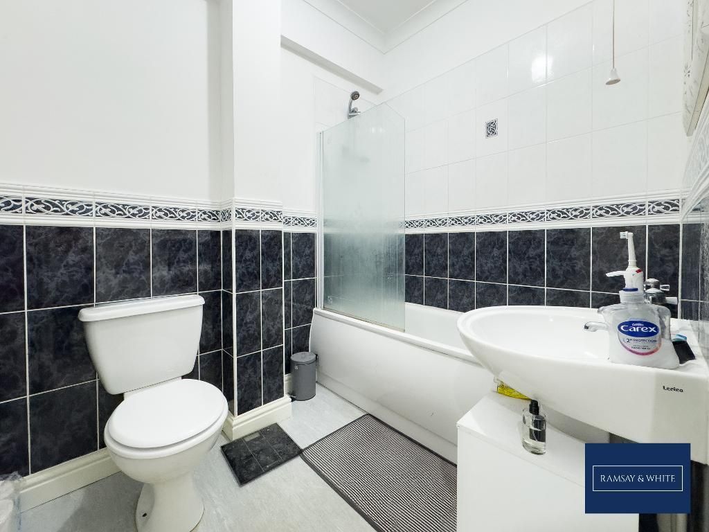 Additional image 8 of 1 bed flat for saleCwrt Brenin, Mill Street, Pontypridd CF37