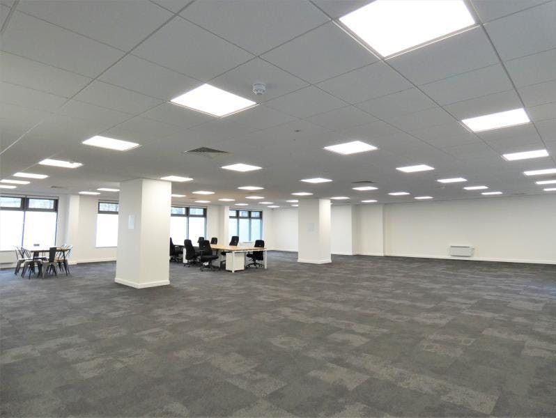 Property photo 3 of 10 Gilbert House - Brentford