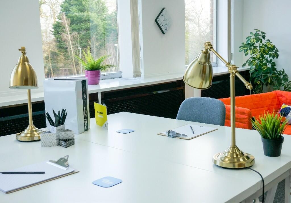 Property photo 3 of 88 Office