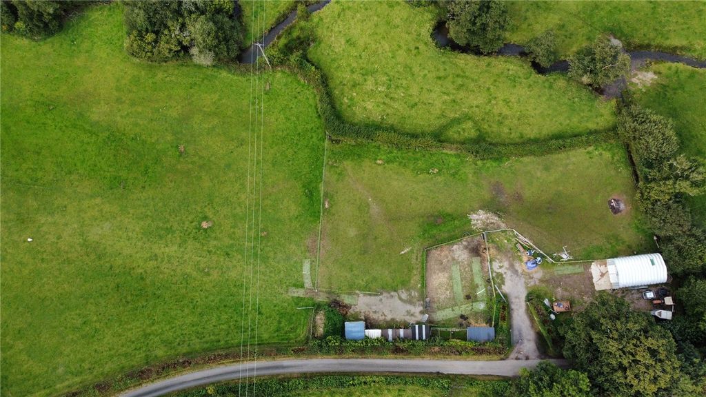 Property photo 2 of 9 Picture No. 01