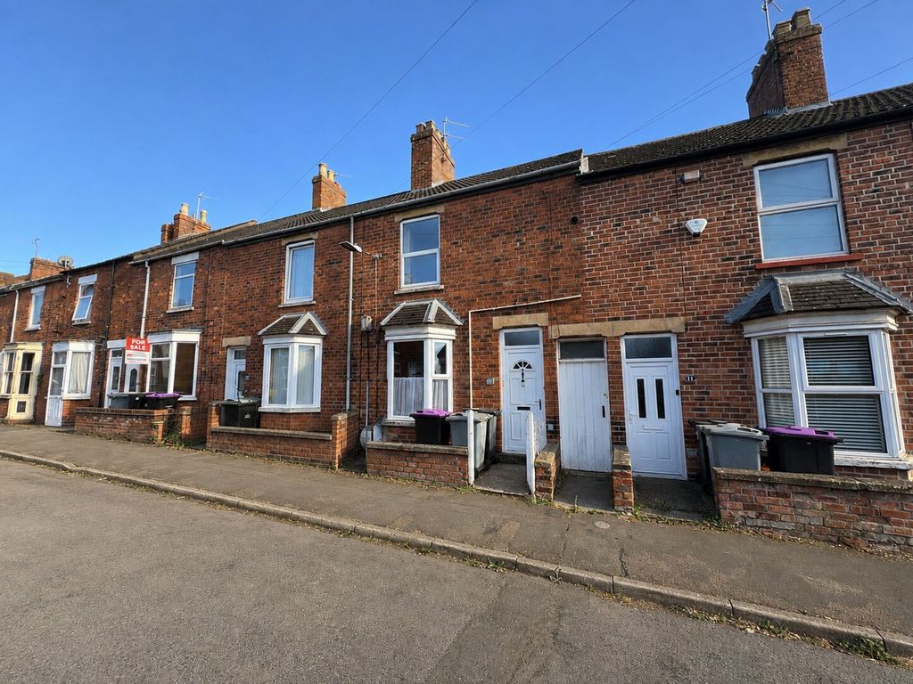 Property photo 1 of 13