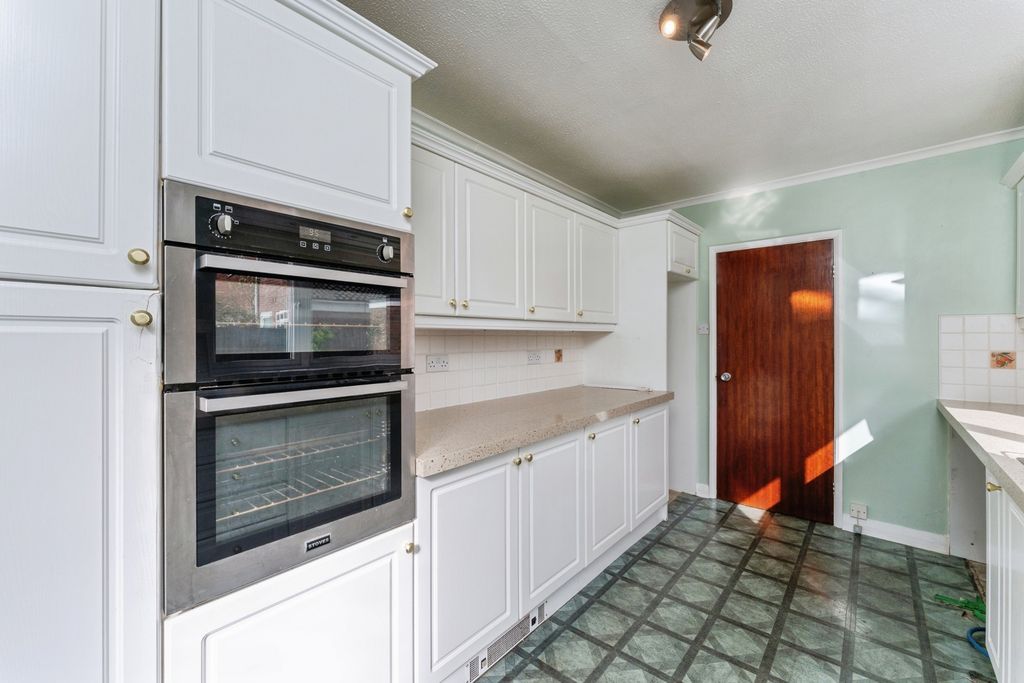 Property photo 3 of 29 Pbox-Img.Jpg