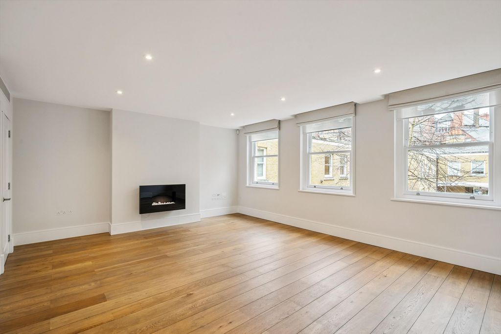 Property photo 1 of 9 Image