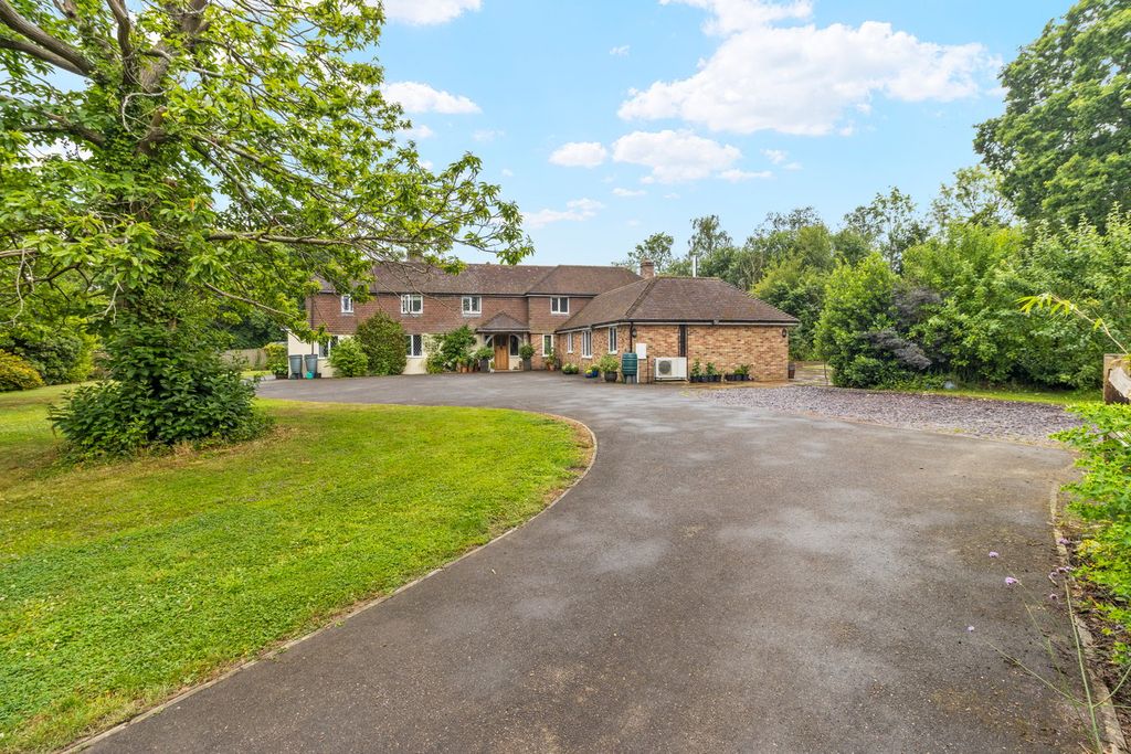 Property photo 1 of 53