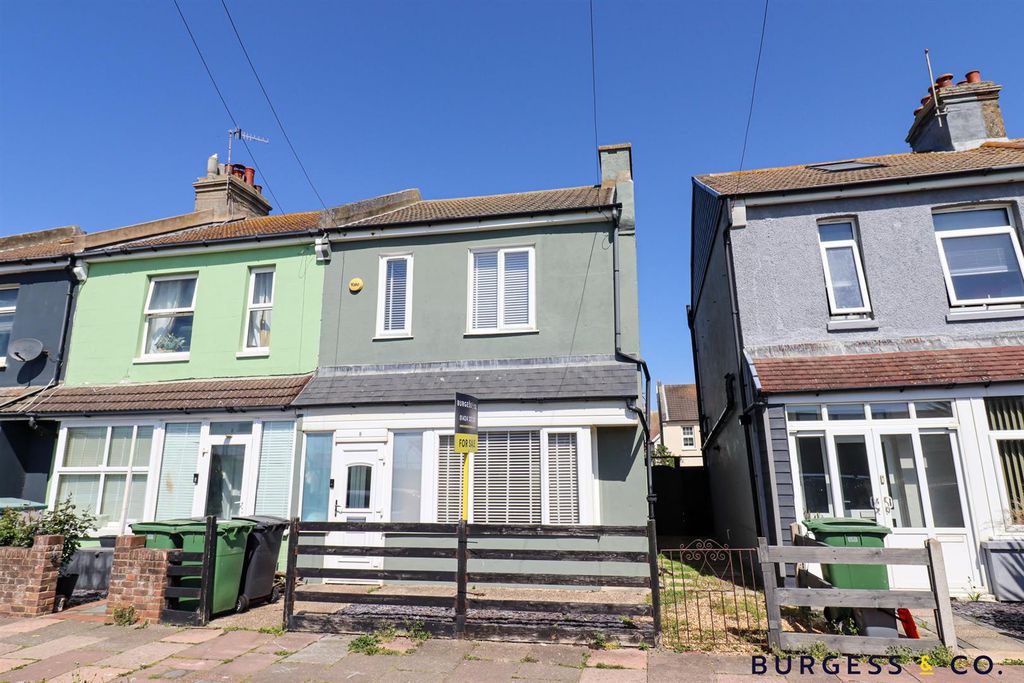 Property photo 1 of 21 Cliftonville Ft.Jpg