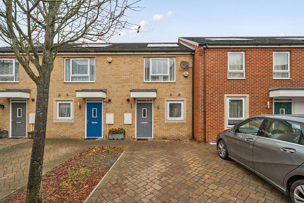 Property photo 1 of 26 External