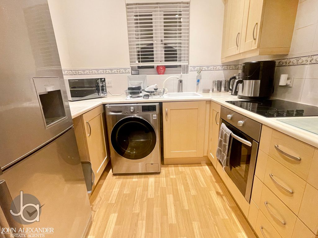 Property photo 3 of 11 20260106_181006722_0.5