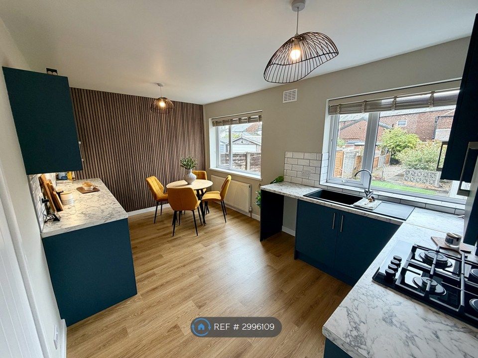 Property photo 2 of 10 Kitchen Diner 2