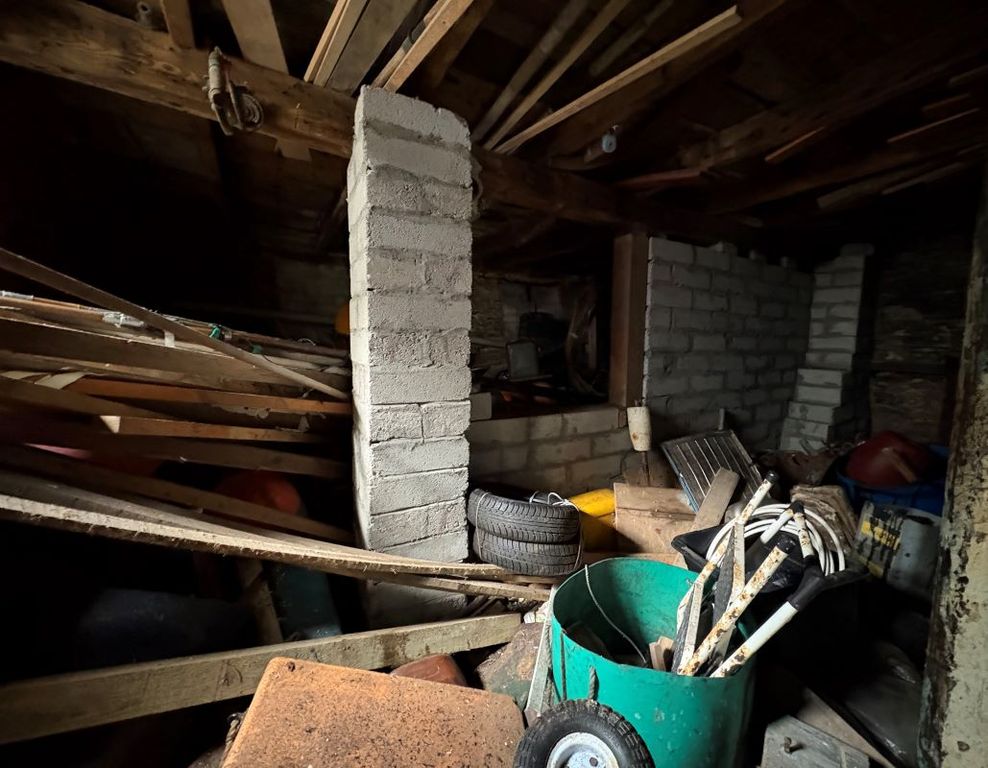 Property photo 3 of 7 Basement