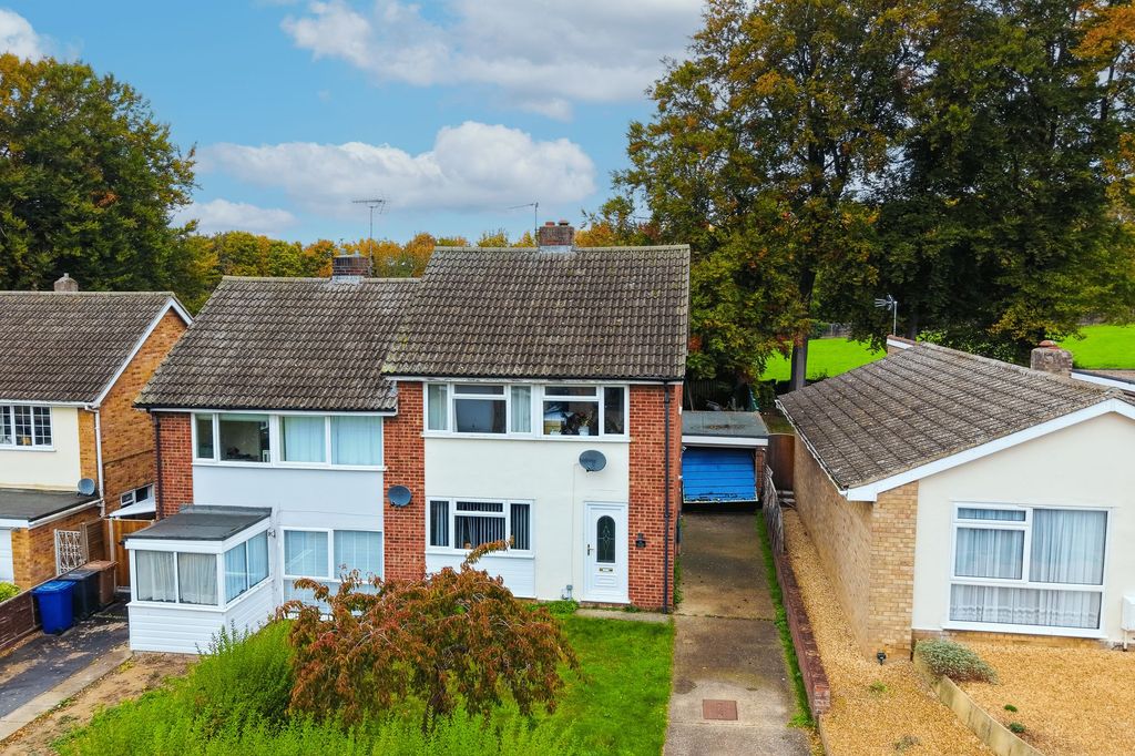 Property photo 1 of 11