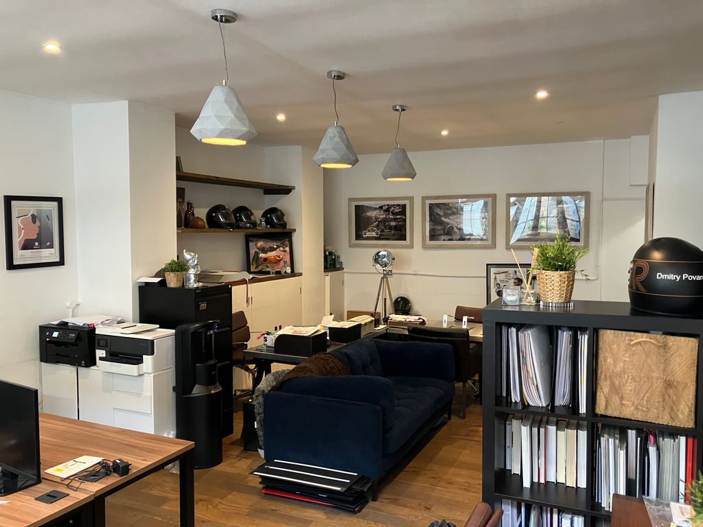 Property photo 3 of 5