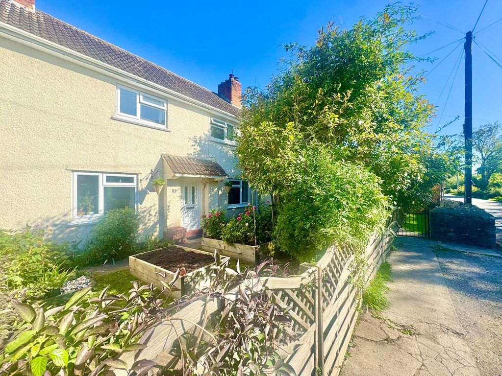 Property photo 1 of 23 Front (Exterior)