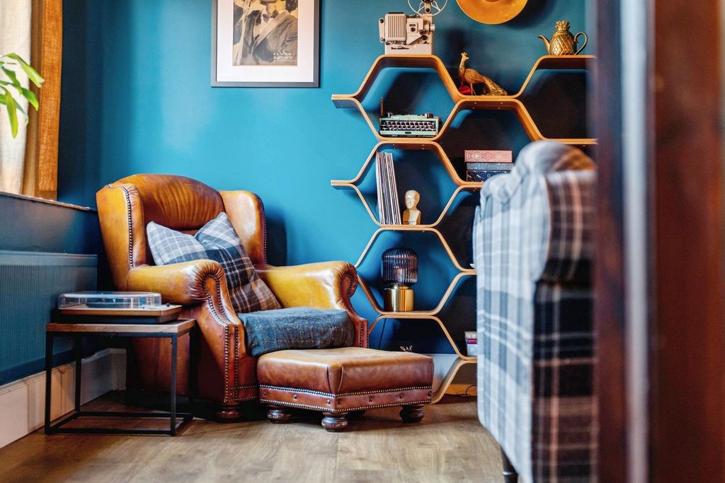 Property photo 3 of 38