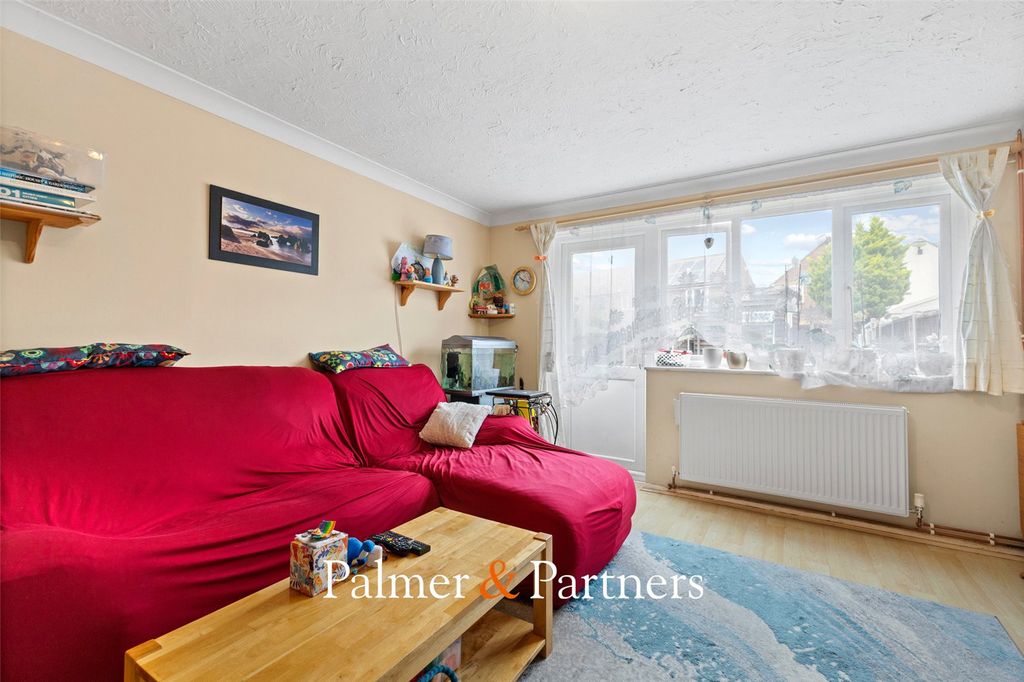 Property photo 3 of 12 Picture No. 14